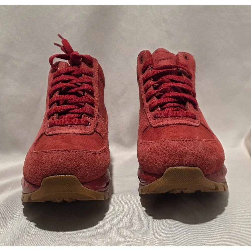 Nike Air Max Goadome ACG 311567-602 Red Suede Boots. Size Youth 5. NWB